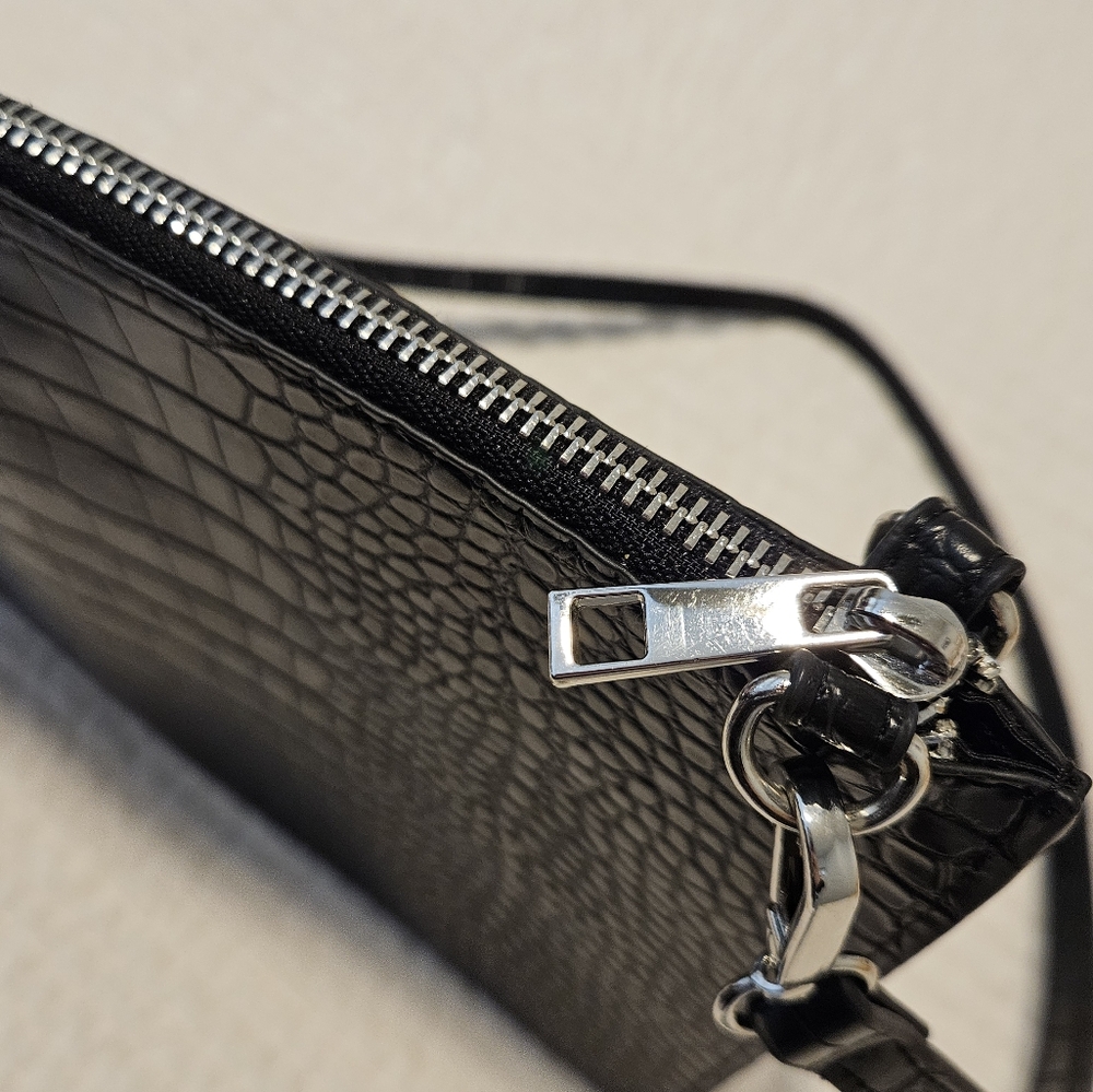 Zara Croc Embossed Clutch Crossbody Bag - Picture 5 of 6